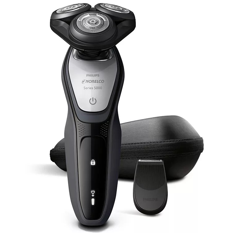 Philips Norelco Shaver 5675 with Travel Case